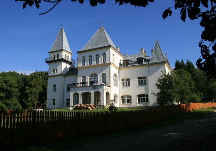 Zichy Castle in Poiana Florilor, Pădurea Neagră, Romania, Romania